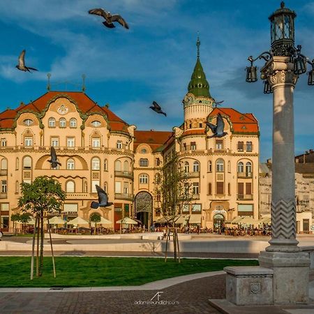 Phoenix Luxury Apartment Oradea Εξωτερικό φωτογραφία