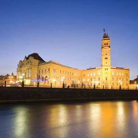 Phoenix Luxury Apartment Oradea Εξωτερικό φωτογραφία